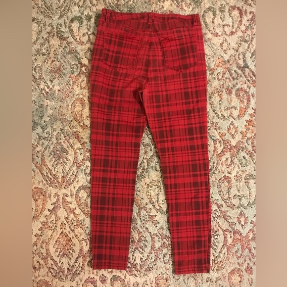 YMI Plaid Red and Black Straight Leg Stretch Jeans Size 15/32. - Picture 3 of 5